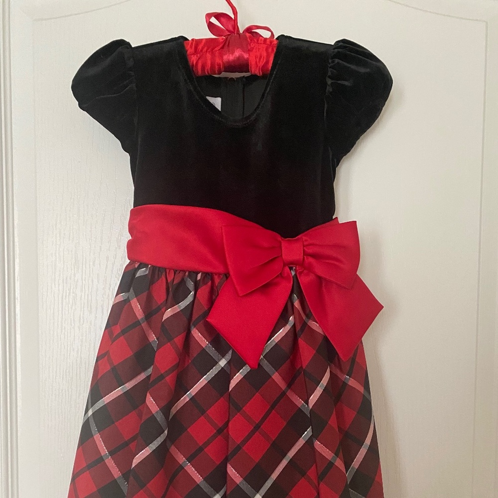 Holiday dress